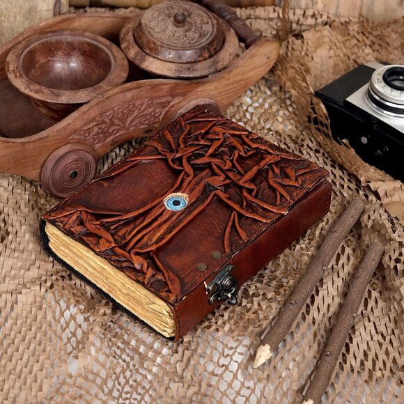 Hocus Pocus Book of Tree Spells Evil Eye Prop Gifts Leather Journal Writing Book - Picture 5 of 6
